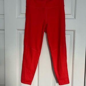 Gap Fit Activewear Red Orange Cropped Leggings Small Perforated Blackout Tech